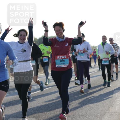 03.10.2025 - Köhlbrandbrückenlauf Jannik Wohlers http://msf.ph/oto/9050291 03.10.2025 09:18:44 Position 3 3539, 3596 meine-sportfotos.de