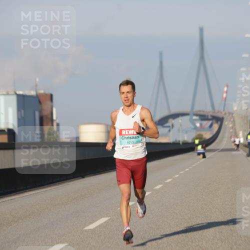 03.10.2025 - Köhlbrandbrückenlauf Jannik Wohlers http://msf.ph/oto/9050534 03.10.2025 09:36:05 Position 3 1013 meine-sportfotos.de