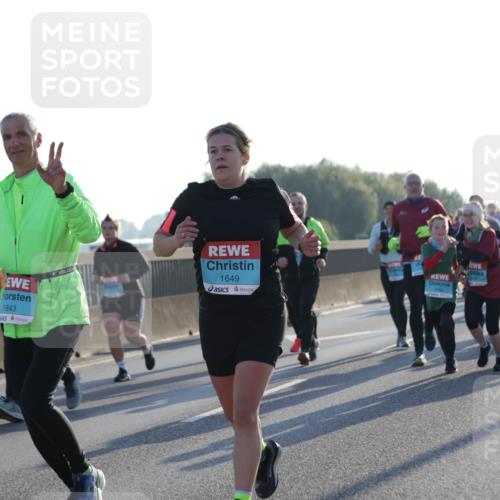 03.10.2025 - Köhlbrandbrückenlauf Jannik Wohlers http://msf.ph/oto/9050667 03.10.2025 09:18:51 Position 3 1843, 1649 meine-sportfotos.de