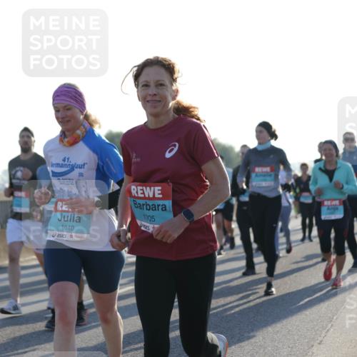 03.10.2025 - Köhlbrandbrückenlauf Jannik Wohlers http://msf.ph/oto/9050954 03.10.2025 09:18:57 Position 3 41, 1640, 1705 meine-sportfotos.de