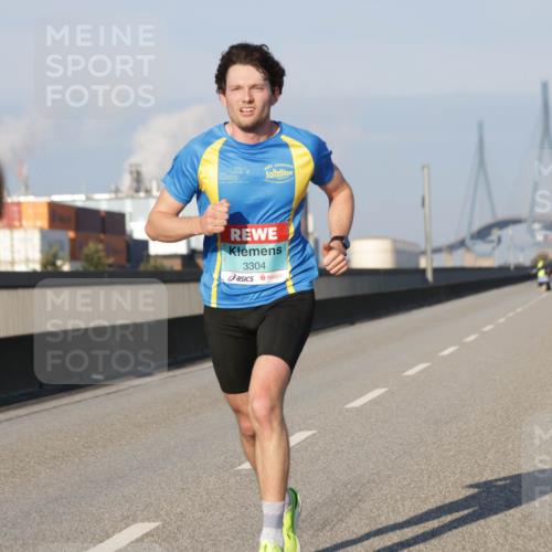 03.10.2025 - Köhlbrandbrückenlauf Jannik Wohlers http://msf.ph/oto/9051166 03.10.2025 09:37:06 Position 3 3304 meine-sportfotos.de