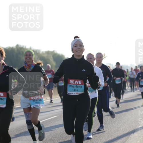 03.10.2025 - Köhlbrandbrückenlauf Jannik Wohlers http://msf.ph/oto/9051199 03.10.2025 09:19:02 Position 3 1305, 1093, 1469, 742 meine-sportfotos.de