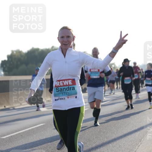 03.10.2025 - Köhlbrandbrückenlauf Jannik Wohlers http://msf.ph/oto/9051361 03.10.2025 09:19:04 Position 3 1742 meine-sportfotos.de