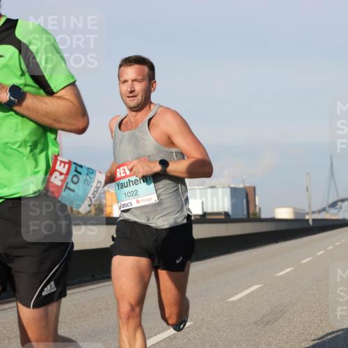 03.10.2025 - Köhlbrandbrückenlauf Jannik Wohlers http://msf.ph/oto/9051413 03.10.2025 09:38:07 Position 3 270 meine-sportfotos.de