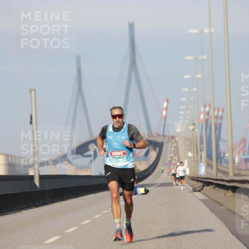 03.10.2025 - Köhlbrandbrückenlauf Jannik Wohlers http://msf.ph/oto/9051464 03.10.2025 09:38:09 Position 3  meine-sportfotos.de