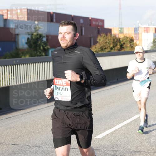 03.10.2025 - Köhlbrandbrückenlauf Jannik Wohlers http://msf.ph/oto/9051743 03.10.2025 09:46:25 Position 3 1197 meine-sportfotos.de