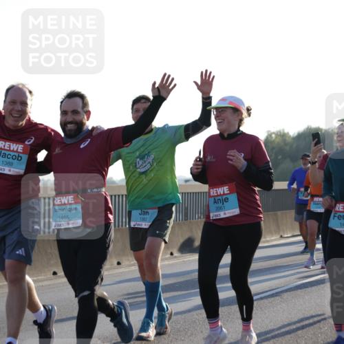 03.10.2025 - Köhlbrandbrückenlauf Jannik Wohlers http://msf.ph/oto/9051763 03.10.2025 09:19:10 Position 3 1388, 1465, 1362, 2061, 1418 meine-sportfotos.de