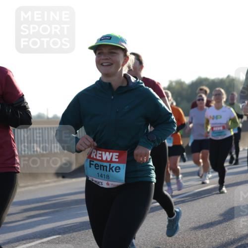 03.10.2025 - Köhlbrandbrückenlauf Jannik Wohlers http://msf.ph/oto/9051817 03.10.2025 09:19:11 Position 3 2061, 1418, 2126 meine-sportfotos.de