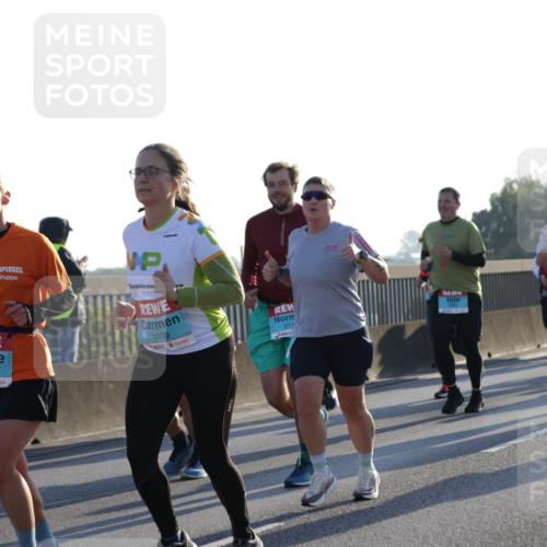 03.10.2025 - Köhlbrandbrückenlauf Jannik Wohlers http://msf.ph/oto/9051900 03.10.2025 09:19:13 Position 3 2147, 317, 1455, 3339 meine-sportfotos.de