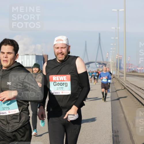 03.10.2025 - Köhlbrandbrückenlauf Jannik Wohlers http://msf.ph/oto/9052006 03.10.2025 09:46:38 Position 3 2777, 3775 meine-sportfotos.de