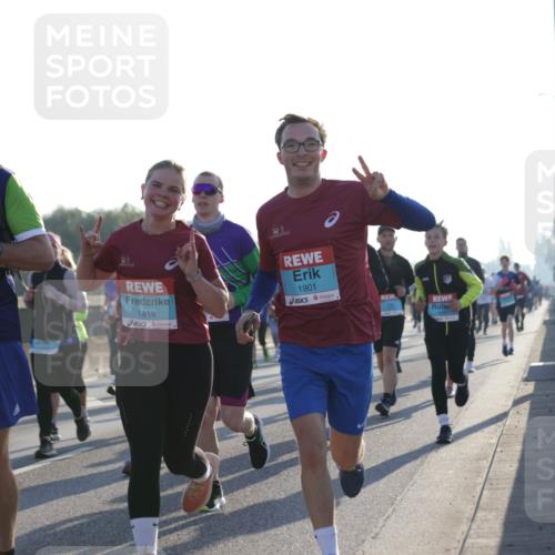 03.10.2025 - Köhlbrandbrückenlauf Jannik Wohlers http://msf.ph/oto/9052019 03.10.2025 09:19:16 Position 3 3691, 1818, 1901 meine-sportfotos.de