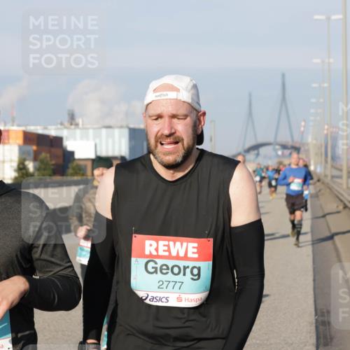 03.10.2025 - Köhlbrandbrückenlauf Jannik Wohlers http://msf.ph/oto/9052063 03.10.2025 09:46:38 Position 3 3775, 2777 meine-sportfotos.de