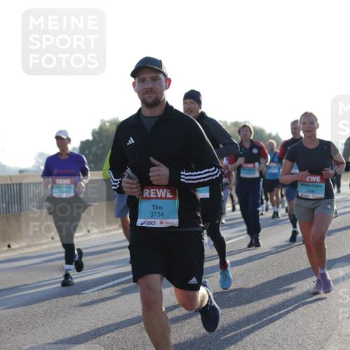 03.10.2025 - Köhlbrandbrückenlauf Jannik Wohlers http://msf.ph/oto/9052162 03.10.2025 09:19:19 Position 3 1485, 3734, 2499 meine-sportfotos.de