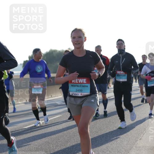 03.10.2025 - Köhlbrandbrückenlauf Jannik Wohlers http://msf.ph/oto/9052219 03.10.2025 09:19:20 Position 3 1634, 2499, 1871 meine-sportfotos.de