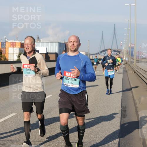 03.10.2025 - Köhlbrandbrückenlauf Jannik Wohlers http://msf.ph/oto/9052295 03.10.2025 09:46:44 Position 3 22, 1082, 1157 meine-sportfotos.de