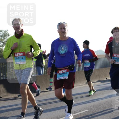03.10.2025 - Köhlbrandbrückenlauf Jannik Wohlers http://msf.ph/oto/9052341 03.10.2025 09:19:22 Position 3 1768, 3406, 3407, 1871 meine-sportfotos.de