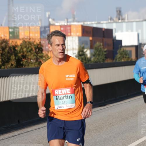 03.10.2025 - Köhlbrandbrückenlauf Jannik Wohlers http://msf.ph/oto/9052414 03.10.2025 09:46:47 Position 3 1315 meine-sportfotos.de