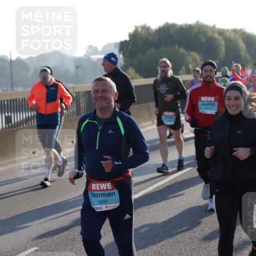 03.10.2025 - Köhlbrandbrückenlauf Jannik Wohlers http://msf.ph/oto/9052879 03.10.2025 09:19:41 Position 3 1805, 3216 meine-sportfotos.de