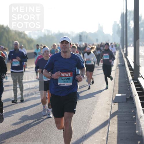 03.10.2025 - Köhlbrandbrückenlauf Jannik Wohlers http://msf.ph/oto/9052895 03.10.2025 09:19:42 Position 3 2832, 1833, 3653 meine-sportfotos.de