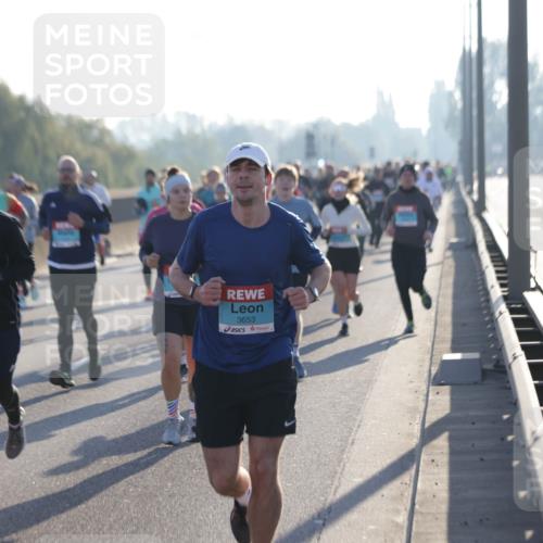 03.10.2025 - Köhlbrandbrückenlauf Jannik Wohlers http://msf.ph/oto/9052900 03.10.2025 09:19:42 Position 3 2832, 3653 meine-sportfotos.de