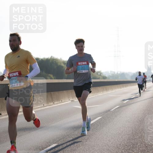 03.10.2025 - Köhlbrandbrückenlauf Jannik Wohlers http://msf.ph/oto/9053297 03.10.2025 09:10:42 Position 3 3590, 3782 meine-sportfotos.de