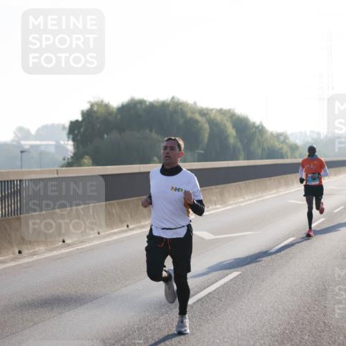 03.10.2025 - Köhlbrandbrückenlauf Jannik Wohlers http://msf.ph/oto/9053330 03.10.2025 09:10:47 Position 3  meine-sportfotos.de