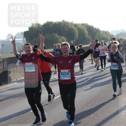 03.10.2025 - Köhlbrandbrückenlauf Jannik Wohlers http://msf.ph/oto/9053364 03.10.2025 09:19:53 Position 3 3004, 3003, 2678 meine-sportfotos.de