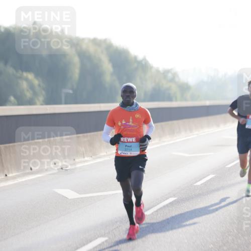 03.10.2025 - Köhlbrandbrückenlauf Jannik Wohlers http://msf.ph/oto/9053382 03.10.2025 09:10:48 Position 3 3714 meine-sportfotos.de