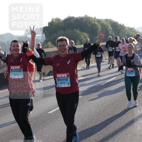 03.10.2025 - Köhlbrandbrückenlauf Jannik Wohlers http://msf.ph/oto/9053413 03.10.2025 09:19:54 Position 3 3004, 3003, 2678 meine-sportfotos.de