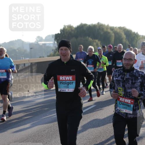 03.10.2025 - Köhlbrandbrückenlauf Jannik Wohlers http://msf.ph/oto/9053734 03.10.2025 09:20:01 Position 3 1947, 1192, 1669 meine-sportfotos.de