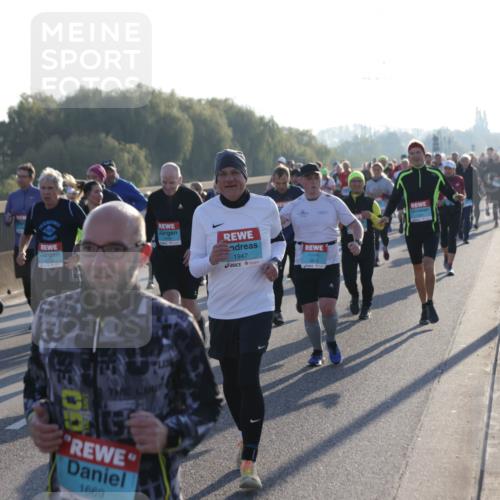 03.10.2025 - Köhlbrandbrückenlauf Jannik Wohlers http://msf.ph/oto/9053752 03.10.2025 09:20:02 Position 3 1669, 1947 meine-sportfotos.de