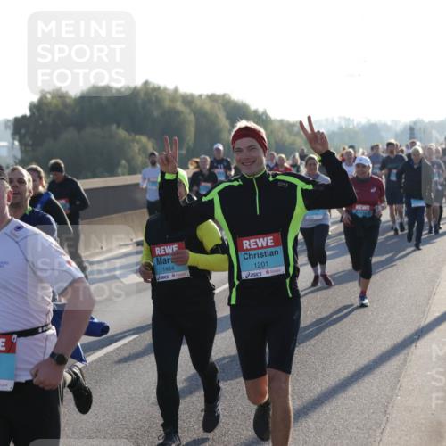 03.10.2025 - Köhlbrandbrückenlauf Jannik Wohlers http://msf.ph/oto/9053934 03.10.2025 09:20:05 Position 3 1464, 1201, 3815 meine-sportfotos.de