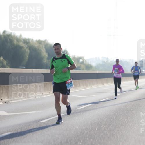 03.10.2025 - Köhlbrandbrückenlauf Jannik Wohlers http://msf.ph/oto/9053959 03.10.2025 09:11:33 Position 3 270 meine-sportfotos.de