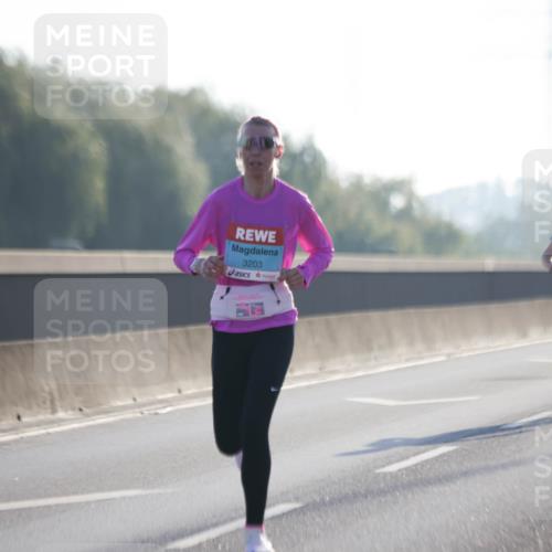 03.10.2025 - Köhlbrandbrückenlauf Jannik Wohlers http://msf.ph/oto/9053995 03.10.2025 09:11:37 Position 3 3203 meine-sportfotos.de