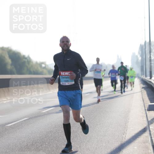 03.10.2025 - Köhlbrandbrückenlauf Jannik Wohlers http://msf.ph/oto/9054046 03.10.2025 09:11:48 Position 3 1026 meine-sportfotos.de