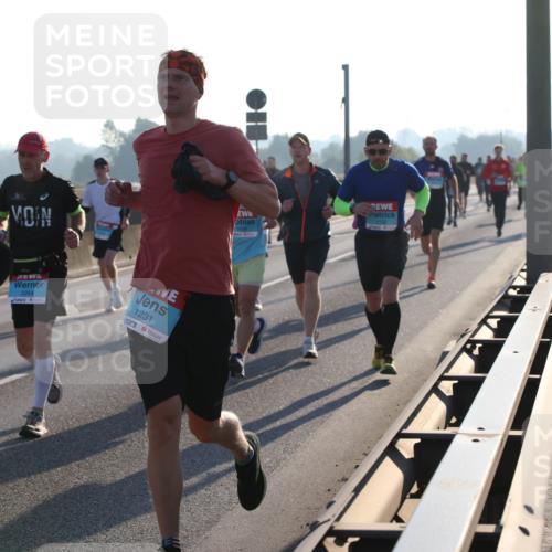 03.10.2025 - Köhlbrandbrückenlauf Lena Gebhardt http://msf.ph/oto/9054087 03.10.2025 09:16:23 Position 1 02, 3630, 70, 3264, 1231 meine-sportfotos.de