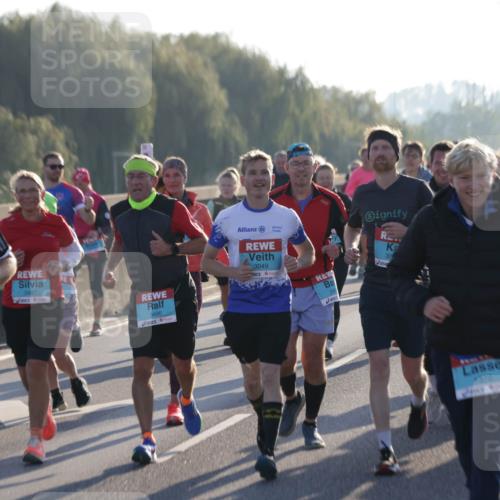 03.10.2025 - Köhlbrandbrückenlauf Jannik Wohlers http://msf.ph/oto/9054099 03.10.2025 09:20:09 Position 3 11, 2431, 3487, 3486, 30, 3049, 213, 1372 meine-sportfotos.de
