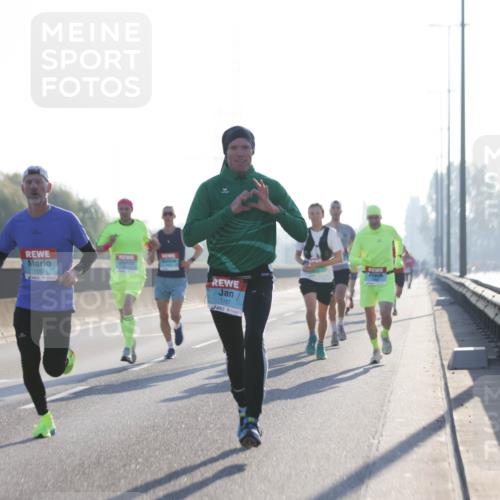 03.10.2025 - Köhlbrandbrückenlauf Jannik Wohlers http://msf.ph/oto/9054193 03.10.2025 09:11:54 Position 3 1057, 1187 meine-sportfotos.de