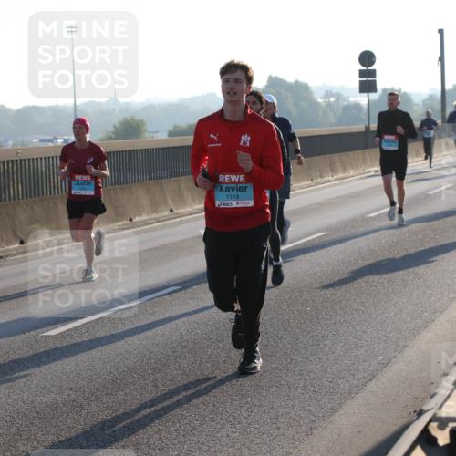 03.10.2025 - Köhlbrandbrückenlauf Lena Gebhardt http://msf.ph/oto/9054480 03.10.2025 09:16:31 Position 1 1118 meine-sportfotos.de