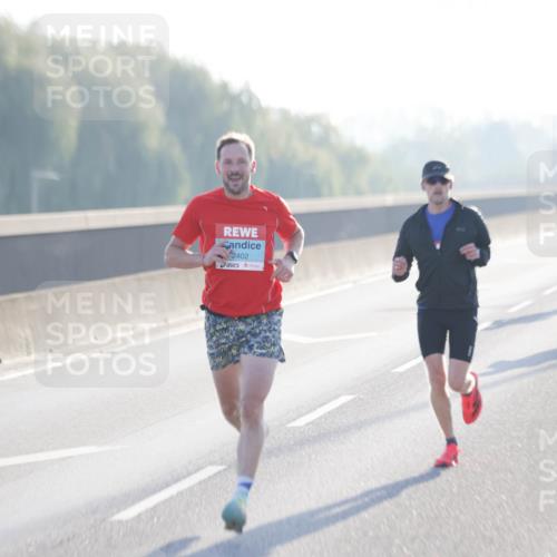 03.10.2025 - Köhlbrandbrückenlauf Jannik Wohlers http://msf.ph/oto/9054512 03.10.2025 09:12:25 Position 3 2402 meine-sportfotos.de