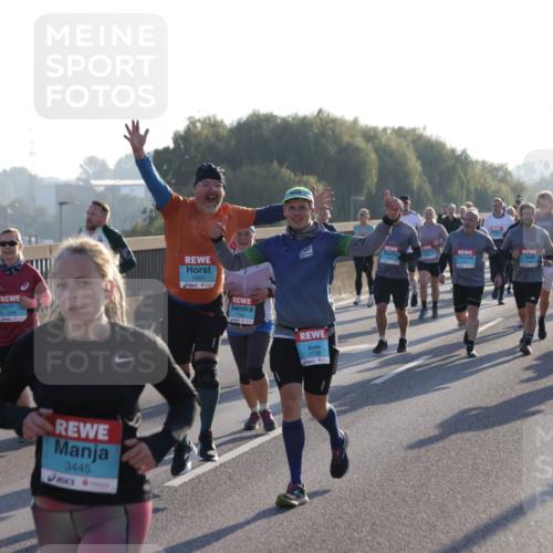 03.10.2025 - Köhlbrandbrückenlauf Jannik Wohlers http://msf.ph/oto/9054540 03.10.2025 09:20:20 Position 3 3445, 1593, 1746, 3736 meine-sportfotos.de