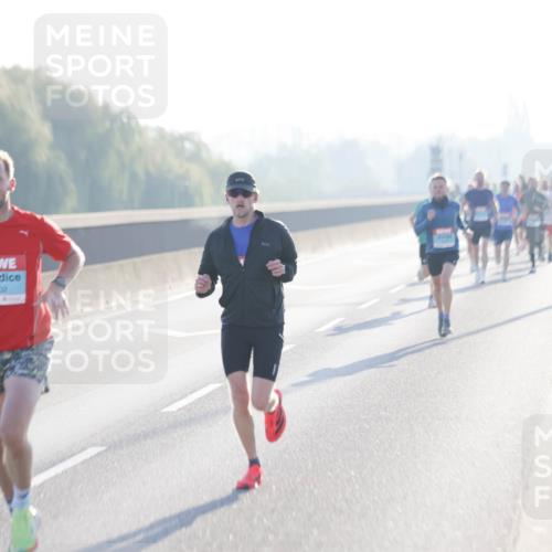 03.10.2025 - Köhlbrandbrückenlauf Jannik Wohlers http://msf.ph/oto/9054545 03.10.2025 09:12:25 Position 3 2402 meine-sportfotos.de