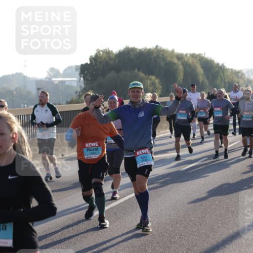 03.10.2025 - Köhlbrandbrückenlauf Jannik Wohlers http://msf.ph/oto/9054560 03.10.2025 09:20:20 Position 3 3445, 1593, 1, 3736 meine-sportfotos.de