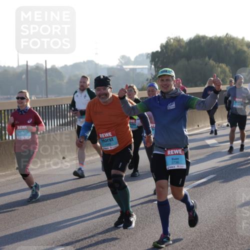 03.10.2025 - Köhlbrandbrückenlauf Jannik Wohlers http://msf.ph/oto/9054634 03.10.2025 09:20:20 Position 3 3839, 1593, 453, 3736 meine-sportfotos.de