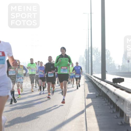 03.10.2025 - Köhlbrandbrückenlauf Jannik Wohlers http://msf.ph/oto/9055082 03.10.2025 09:12:43 Position 3 3715 meine-sportfotos.de