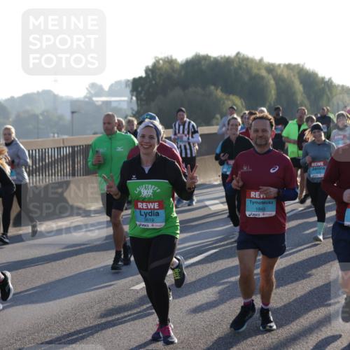 03.10.2025 - Köhlbrandbrückenlauf Jannik Wohlers http://msf.ph/oto/9055084 03.10.2025 09:20:28 Position 3 3134, 2025, 3619, 1945, 2150 meine-sportfotos.de