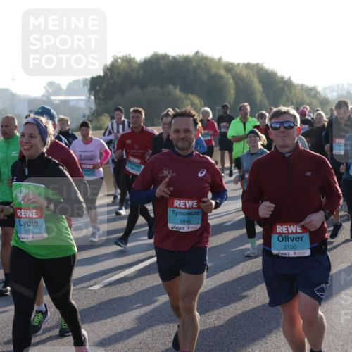 03.10.2025 - Köhlbrandbrückenlauf Jannik Wohlers http://msf.ph/oto/9055108 03.10.2025 09:20:29 Position 3 3619, 1945, 2150 meine-sportfotos.de