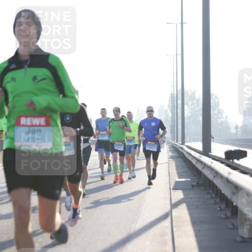 03.10.2025 - Köhlbrandbrückenlauf Jannik Wohlers http://msf.ph/oto/9055193 03.10.2025 09:12:46 Position 3  meine-sportfotos.de