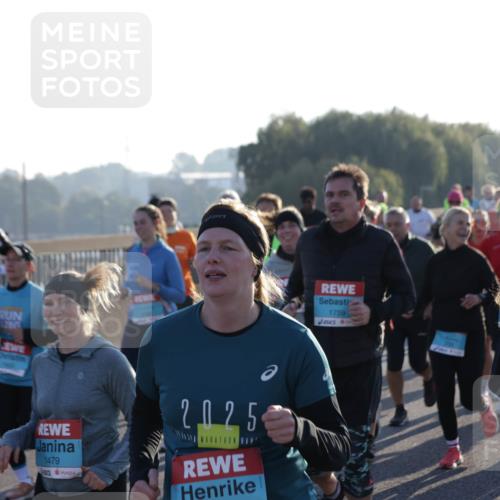 03.10.2025 - Köhlbrandbrückenlauf Jannik Wohlers http://msf.ph/oto/9055237 03.10.2025 09:20:31 Position 3 28, 1479, 2025, 1759, 2471 meine-sportfotos.de