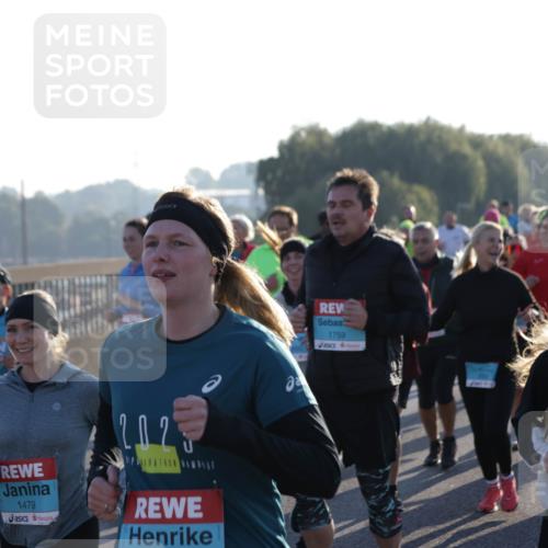 03.10.2025 - Köhlbrandbrückenlauf Jannik Wohlers http://msf.ph/oto/9055244 03.10.2025 09:20:32 Position 3 1479, 202, 1759, 2471 meine-sportfotos.de